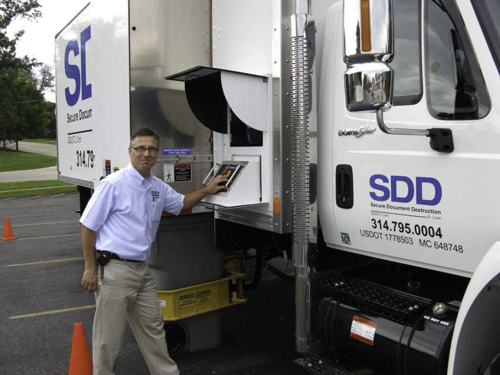 SDD's owner John Steinhauser is serving one of our hundreds of St. Louis clients.
